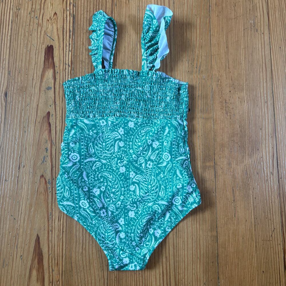 Crown & Ivy green white smocked ruffle strap swimsuit‎ SIZE 6